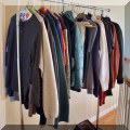 H01. Ladies' clothing. 